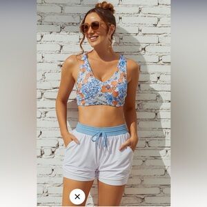 NWT SeaFancy Floral Sporty Bikini Top And White High-Waist Boy Shorts, XS